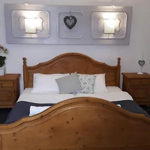  Apartament Eletteli Apartman
